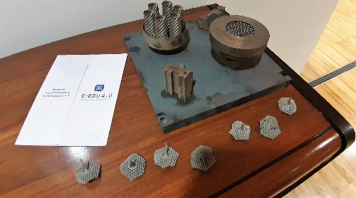 Alcune produzioni nell'ambito dell'additive manufacturing realizzate dagli studenti che hanno preso parte al progetto transfrontaliero E-Edu4.0 - Udine, 28 gennaio 2020.