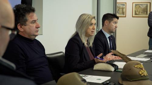 L'assessore Amirante in un momento della conferenza stampa 