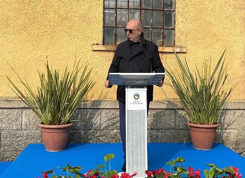 L'assessore regionale alla Protezione civile del Friuli Venezia Giulia Riccardo Riccardi alla cerimonia di posa della prima pietra dei lavori di potenziamento dell'impianto idrovoro di Val Lovato.