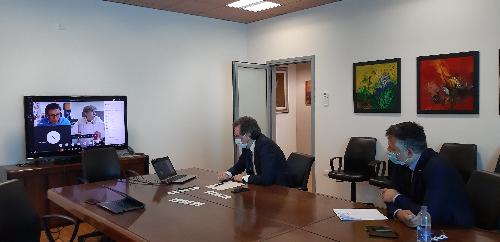 L'assessore regionale alle Infrastrutture, Graziano Pizzimenti, durante il confronto sul trasporto pubblico locale nella Fase 2 dell'emergenza - Udine, 22 aprile 2020