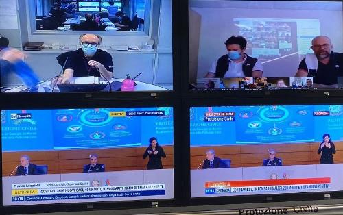 Il vicegovernatore della Regione, Riccardo Riccardi, in videoconferenza con i responsabili dei gruppi di volontari della Protezione civile e i sindaci del Goriziano