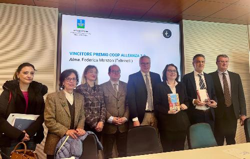 Il vicegovernatore Anzil alla presentazione della terna finalista del Premio Latisana per il Nord est