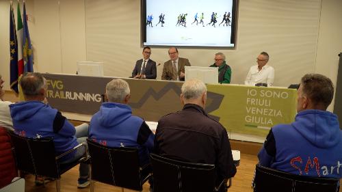 Il vice governatore con delega a Cultura e sport Mario Anzil alla presentazione del calendario 2025 di FVG Trail Running Tour