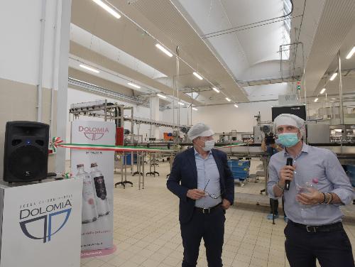 Il governatore Massimiliano Fedriga interviene in occasione  dell'apertura di una nuova linea produttiva dello stabilimento Dolomia