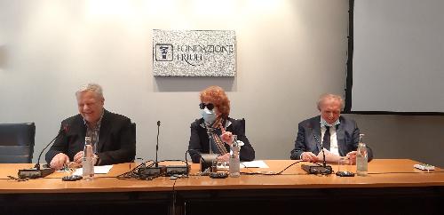 L'assessore regionale alla Cultura, Tiziana Gibelli, alla presentazione del calendario degli eventi estivi a cura dell'Ente regionale teatrale che si è svolta a Udine, alla presenza del presidente e del direttore dell'Ert, Sergio Cuzzi e Renato Manzoni.