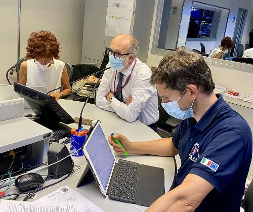 Il vicegovernatore del Friuli Venezia Giulia con delega a Salute e Protezione civile, Riccardo Riccardi, durante l'incontro in videoconferenza con le prefetture di Trieste, Udine e Gorizia. 