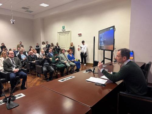 Un momento della conferenza stampa.