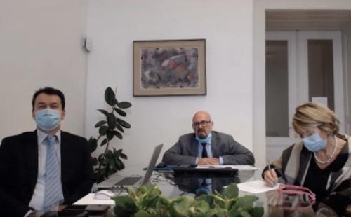 L'assessore regionale ai Sistemi informativi Sebastiano Callari durante la riunione del Cobul