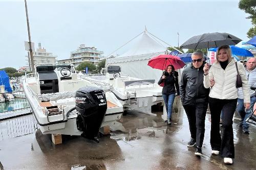 La paresenza dell'assessore Bini agli stand del Lignano boat show