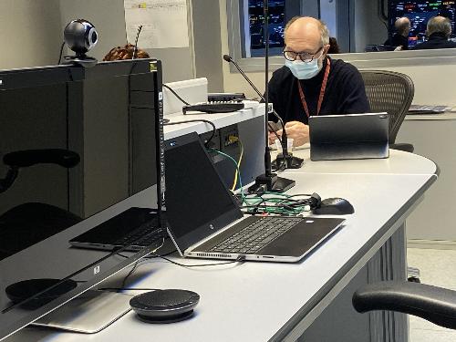 Il vicegovernatore del Friuli Venezia Giulia con delega alla Salute, Riccardo Riccardi, durante l'incontro in  videoconferenza