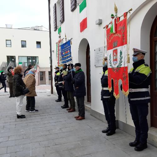 L'assessore regionale Tiziana Gibelli alla cerimonia per la Giornata della Memoria a Pordenone 