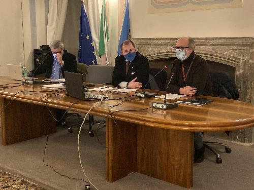 Il vicegovernatore con delega alla salute Riccardo Riccardi nel corso di un incontro svoltosi oggi a Colloredo di Montalbano con l’Assemblea dei sindaci dei comuni appartenenti all’ambito territoriale Collinare