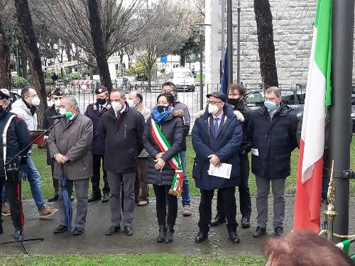 L'assessore regionale al Patrimonio Sebastiano Callari alla manifestazione per il Giorno del Ricordo a Monfalcone