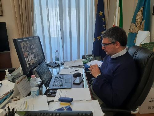 L'assessore regionale alle Autonomie locali Pierpaolo Roberti interviene al webinar conclusivo del corso sul ruolo dei responsabili finanziari degli enti locali del Friuli Venezia Giulia