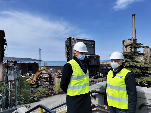 L'assessore regionale alla Difesa dell'Ambiente Fabio Scoccimarro con il direttore di Arpa Fvg Stelio Vatta