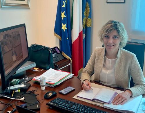 L'assessore regionale alle Finanze Barbara Zilli