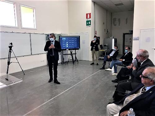 L'intervento dell'assessore alle Attività Produttive della Regione Friuli Venezia Giulia, Sergio Emidio Bini, nel corso del convegno "Lef: Cantiere 4.0 evoluzione e storia di successo" a San Vito al Tagliamento.