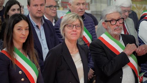 L'assessore regionale alle Finanze Barbara Zilli ad Avasinis, frazione del Comune di Trasaghis, per l'ottantesimo anniversario della strage del 2 maggio 1945