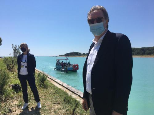 L'assessore regionale alle Infrastrutture e mobilità Graziano Pizzimenti con la vicepresidente della Regione Veneto Elisa De Berti