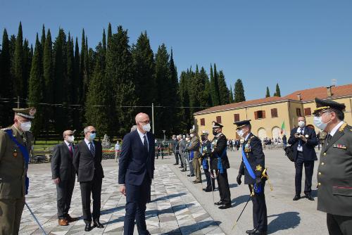 Una fase della cerimonia del 2 Giugno a Redipuglia