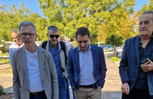 L'assessore Stefano Zannier accolto dai vertici del Centro di ricerca brasiliano collegato al ministero dell'Agricoltura del Brasile.