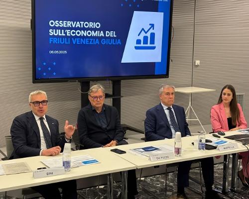 L'assessore Bini alla presentazione dei dati semestrali dell'Osservatorio sull'economia del Fvg a Udine