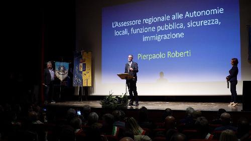 L’assessore regionale alle Autonomie locali e sicurezza Pierpaolo Roberti, alla sedicesima edizione della Giornata regionale della Polizia locale