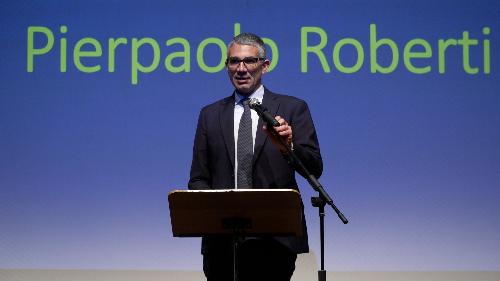 L’assessore regionale alle Autonomie locali e sicurezza Pierpaolo Roberti, alla sedicesima edizione della Giornata regionale della Polizia locale