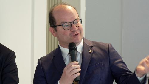 Il vicegovernatore del Fvg Anzil interviene al Palazzo Morando a Milano 