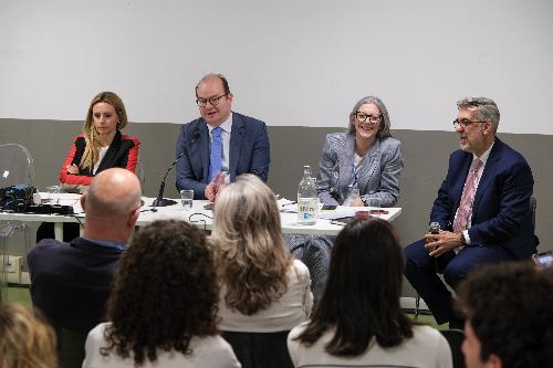 L'intervento del vicegovernatore Mario Anzil al panel interregionale in tema di cultura con i colleghi delle Regioni PIemonte e Lombardia