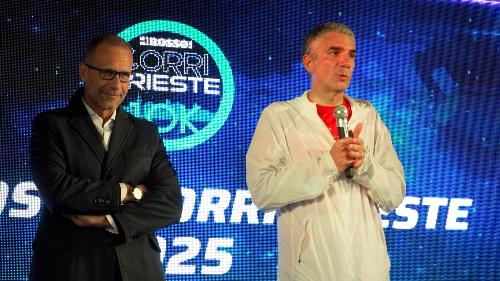 L’assessore regionale alle Autonomie locali Pierpaolo Roberti, al termine della ventiduesima edizione della Corri Trieste.