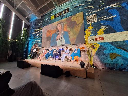 Amirante nel corso del panel nell’ambito del Green&Blue Festival 2025, al Museo nazionale della Scienza e della Tecnologia di Milano.

