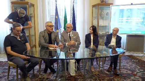 L'assessore Bini a Gorizia per la conferenza stampa sui dati relativi al turismo nel capoluogo isontino nei primi mesi del 2025