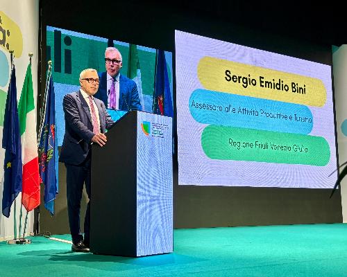 L'assessore alle Attività produttive, Sergio Emidio Bini, ha partecipato al congresso nazionale delle Fondazioni bancarie a Gorizia