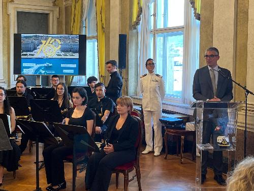 L'assessore regionale alla Sicurezza Pierpaolo Roberti in occasione del concerto organizzato a Trieste nel salone di rappresentanza della Regione, dalla Direzione marittima del Friuli Venezia Giulia per celebrare i 160 anni di fondazione del Corpo della Capitanerie di porto-Guardia costiera.