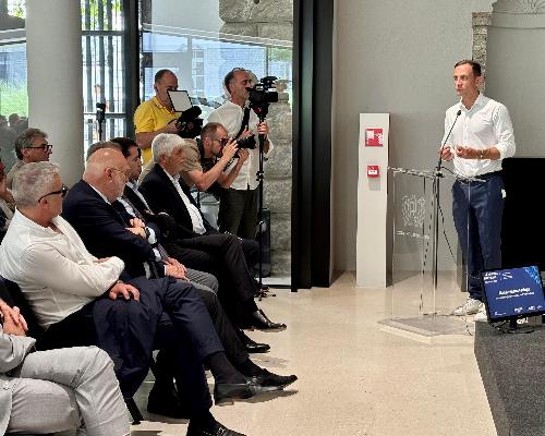 L'intervento del governatore della Regione Massimiliano Fedriga all'incontro di Confindustria Udine