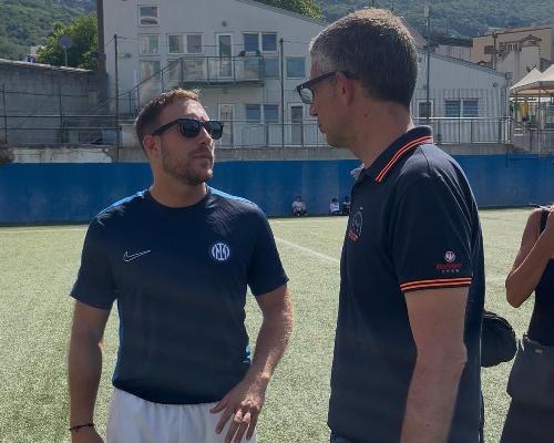 L'assessore regionale PIewroalo Roberti con Demetrio Steffé, un passato nelle giovanili dell’Inter