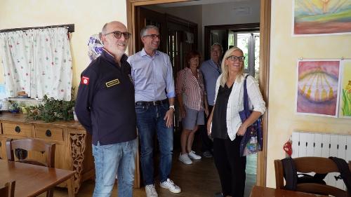 Gli assessori Riccardi e Roberti in visita nel centro diurno