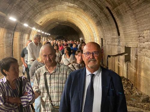Un momento dell'inaugurazione della Galleria Rifugio alla quale ha partecipato l'assessore Sebastiano Callari