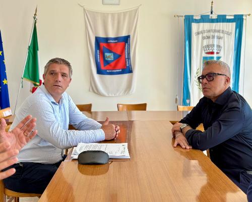 L'assessore Sergio Emidio Bini con il sindaco di San Floriano Marjan Drufovka