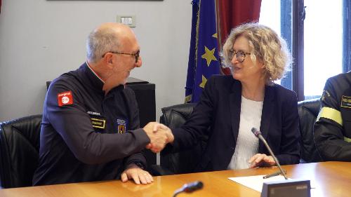 La sottoscrizione del nuovo accordo tra la Regione Autonoma Friuli Venezia Giulia, la Prefettura di Trieste  e il Dipartimento dei Vigili del Fuoco, del Soccorso pubblico e della Difesa civile del Ministero dell'Interno