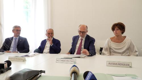 Un momento della conferenza stampa 