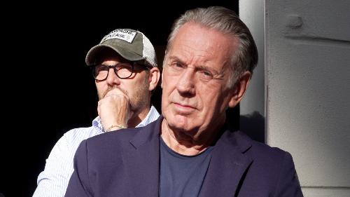 L'assessore regionale alla Difesa dell'ambiente Fabio Scoccimarro alla presentazione ufficiale della prima squadra dell'Asd San Luigi Calcio.