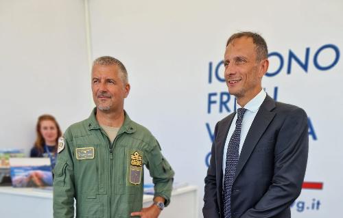 Il governatore Fedriga con il Comandante Lant nello chalet Io Sono Friuli Venezia Giulia