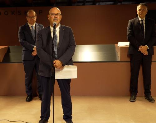 Il vicegovernatore Anzil e l'assessore Callari all'inaugurazione dell'Esedra di Levante di Villa Manin