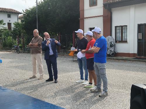 Anzil interviene a Vola in alto con lo sport