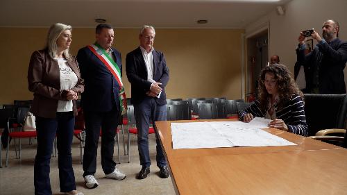 allegato  (foto)