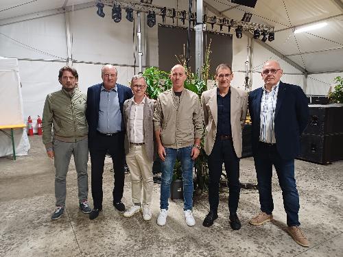 allegato  (foto)