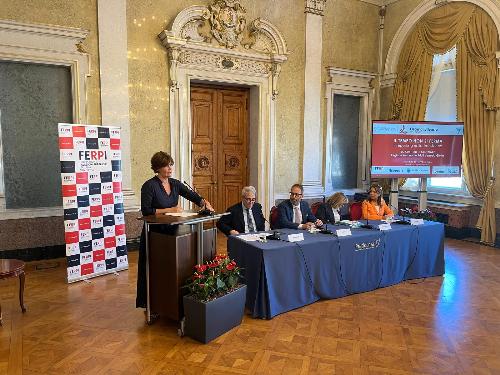 L'assessore regionale Alessia Rosolen interviene alla tappa triestina del roadshow Ferpi sull'Oscar di Bilancio