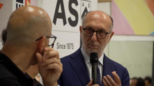 allegato  (foto)